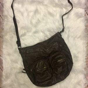 Mission long strap satchel 👜